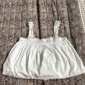 Doen White Lace Trim Blouse